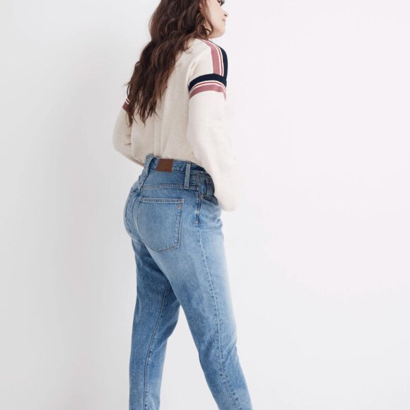 Madewell The MomJean in Light Wash - Picture 6 of 12
